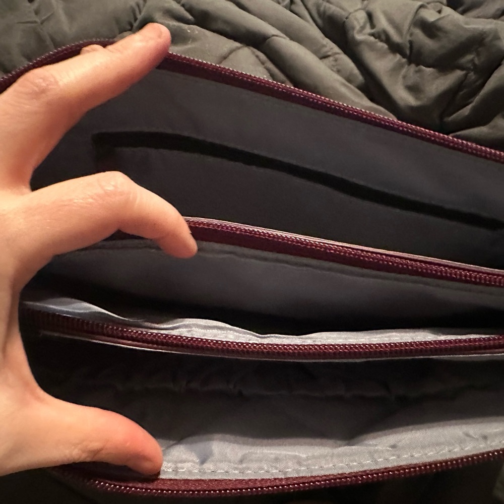 Ihkwip trip trapeze crossbody with plaid strap - metallic merlot - Picture 3 of 4